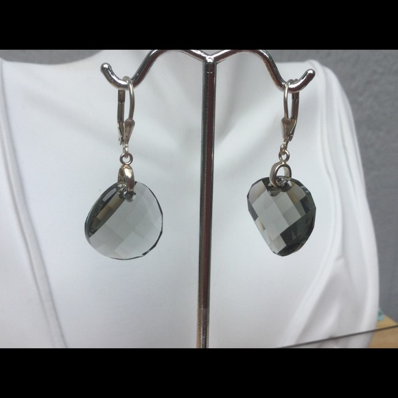 Swarovski Crystal Peridot Earrings - Picture 8 of 8